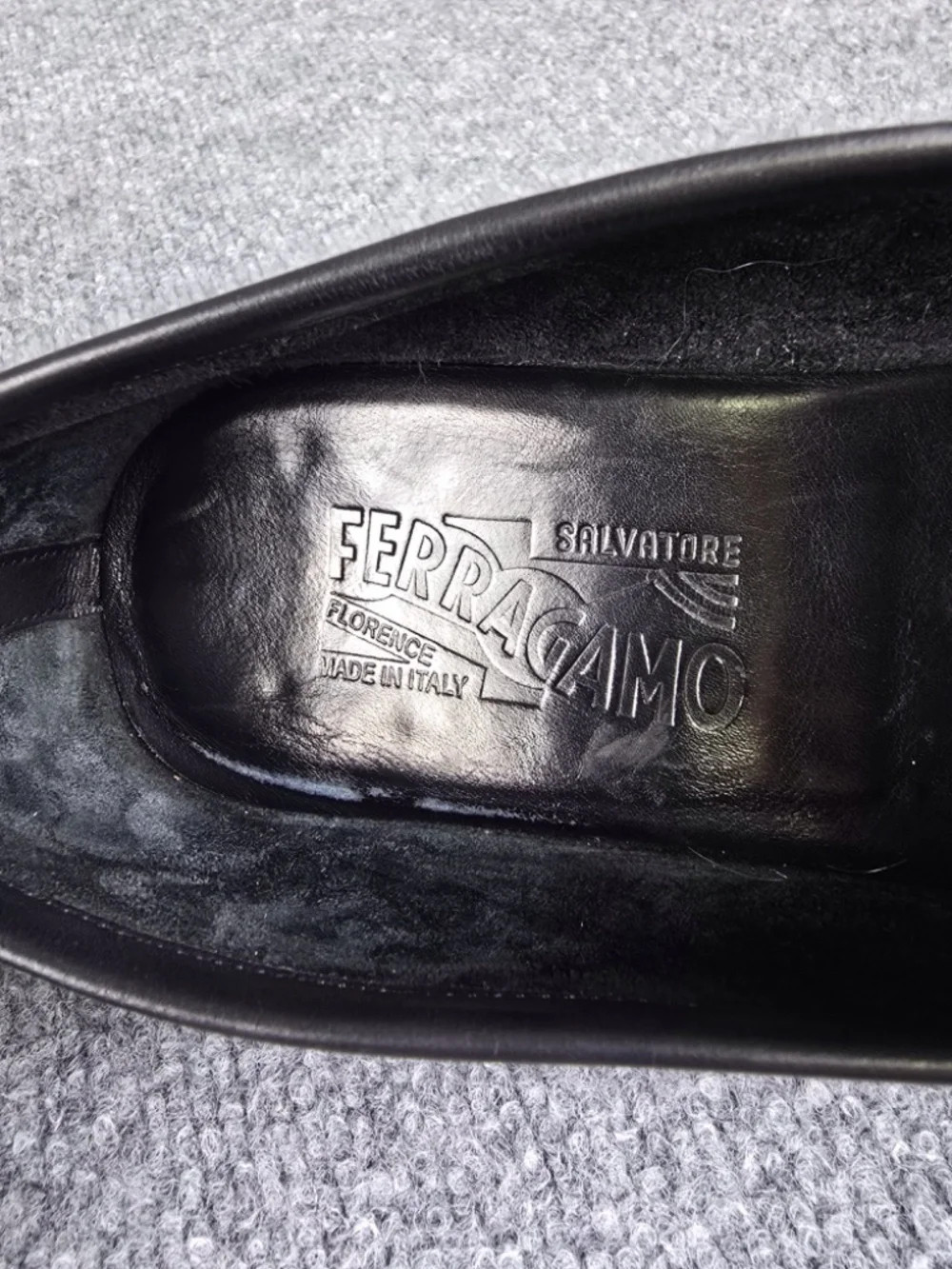 Salvatore Ferragamo Black Leather Gancini Bit Loafers - Size 9.5 D